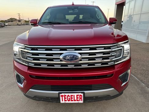 Used 2021 Ford Expedition Limited RWD image 2