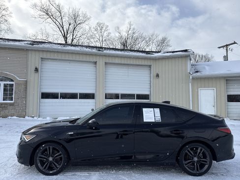 Used 2023 Acura Integra A-Spec image 14