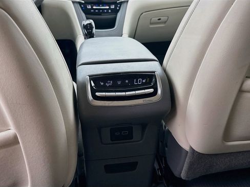 Used 2021 Cadillac XT6 Premium Luxury AWD/4WD image 27