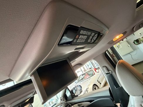 Used 2018 Honda Pilot Elite image 32
