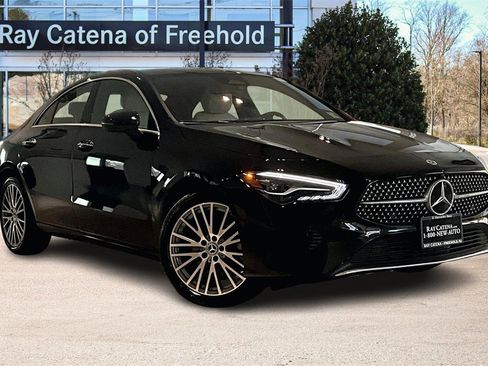 Certified 2025 Mercedes-Benz CLA 250 4MATIC image 11