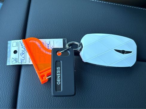 New 2026 Genesis GV80 2.5T image 40