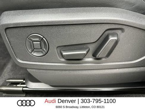 Used 2025 Audi Q5 Premium w/ Premium Plus AWD/4WD image 12