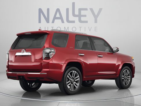 Used 2022 Toyota 4Runner Limited AWD/4WD image 3