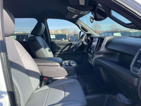 New 2026 RAM 3500 Tradesman image 15