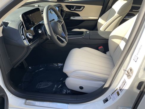 New 2026 Mercedes-Benz E 350 4MATIC Sedan image 20
