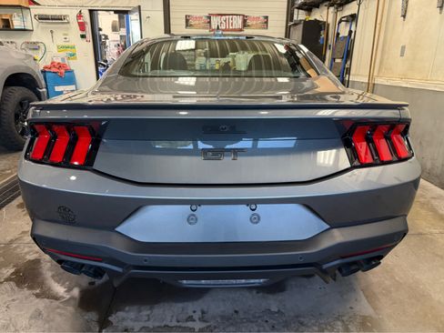 Used 2025 Ford Mustang GT Premium RWD image 7