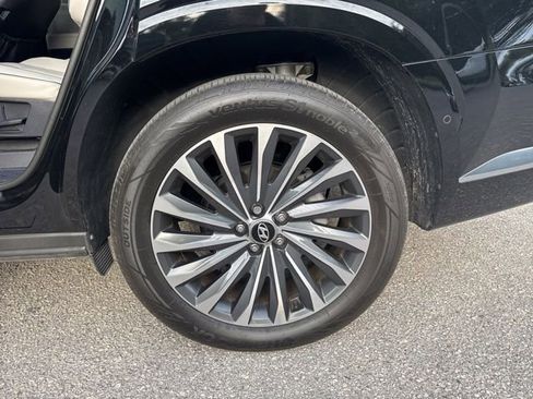Used 2025 Hyundai Palisade Calligraphy FWD image 16