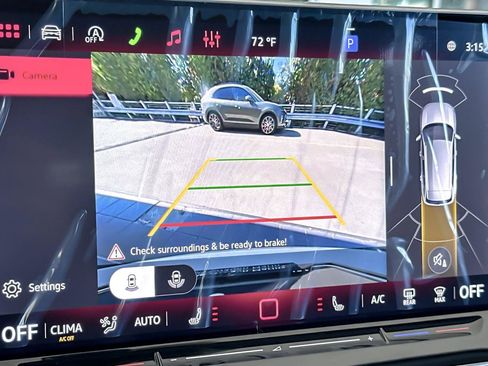 New 2026 Volkswagen Tiguan SE image 18