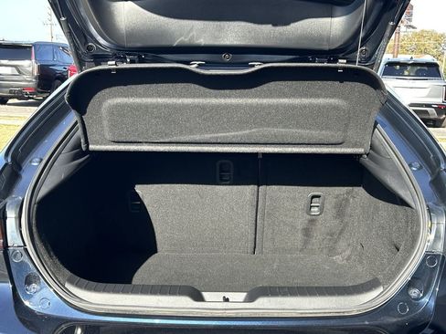 Used 2021 MAZDA MAZDA3 s image 10