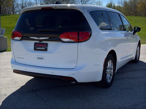 New 2026 Chrysler Voyager LX FWD image 5