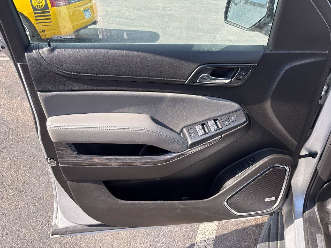 Used 2019 Chevrolet Suburban LT AWD/4WD image 9