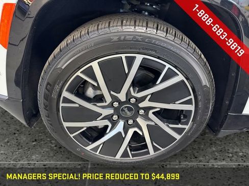 Used 2025 Jeep Wagoneer S Limited image 25