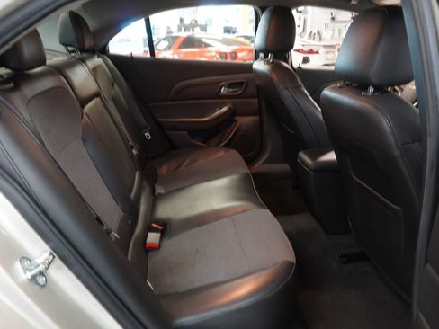 Used 2015 Chevrolet Malibu LT w/ Power Convenience Package FWD image 28