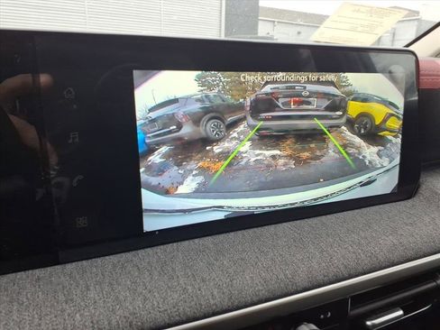 New 2026 Nissan Kicks SV image 10