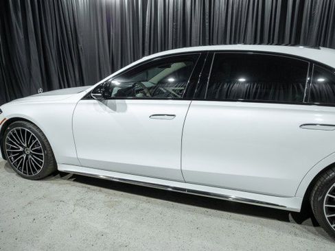 Used 2024 Mercedes-Benz S 580 4MATIC Sedan image 5