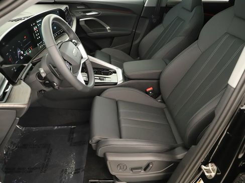 New 2025 Audi Q5 Prestige image 24