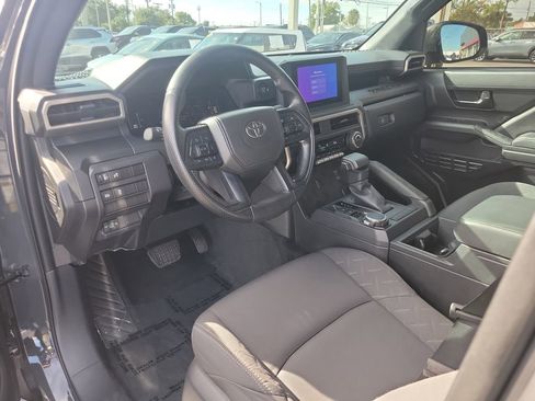 Used 2024 Toyota Tacoma SR image 18