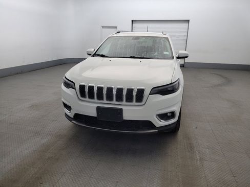 Used 2019 Jeep Cherokee Limited image 15