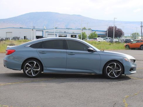 Used 2021 Honda Accord Sport Special Edition image 6