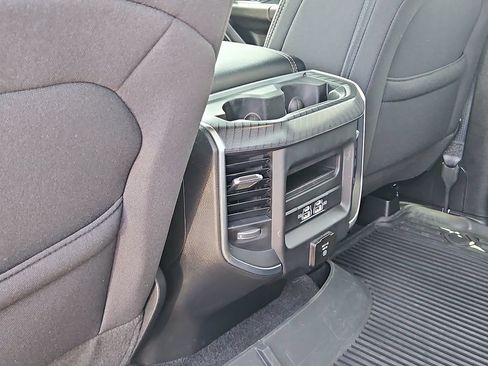 Used 2025 RAM 1500 Big Horn AWD/4WD image 12