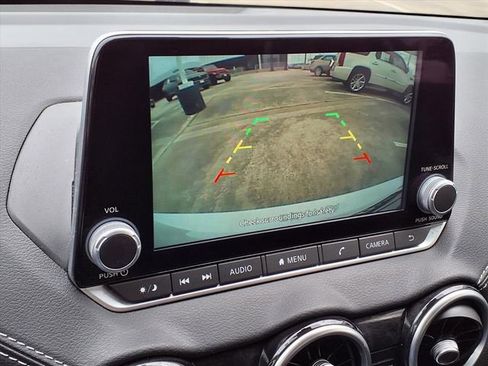 Used 2023 Nissan Sentra SV FWD image 11