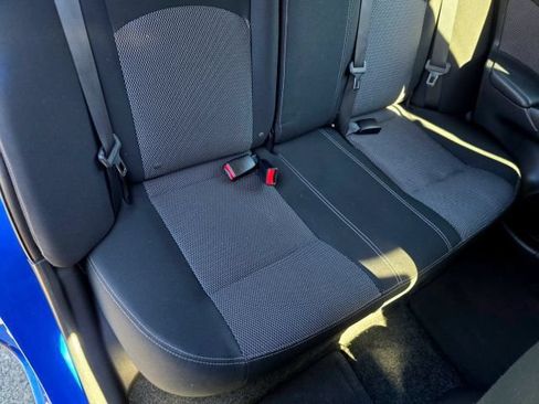Used 2014 Nissan Versa SV FWD image 43