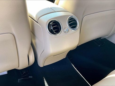 Certified 2022 Mercedes-Benz GLC 300 4MATIC image 25