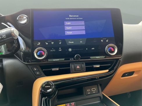 New 2026 Lexus NX 450h+ NX 450h+ Luxury image 22