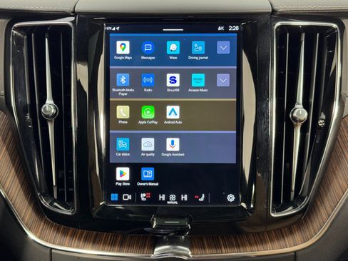 Used 2023 Volvo XC60 B5 Ultimate w/ Climate Package image 26