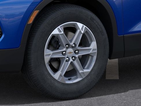 New 2026 Chevrolet Blazer LT w/ Convenience Package FWD image 9