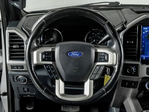 Used 2022 Ford F350 Lariat w/ Lariat Value Package AWD/4WD image 16