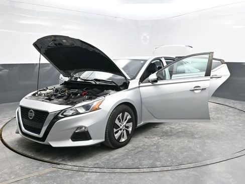 Used 2021 Nissan Altima 2.5 S image 37