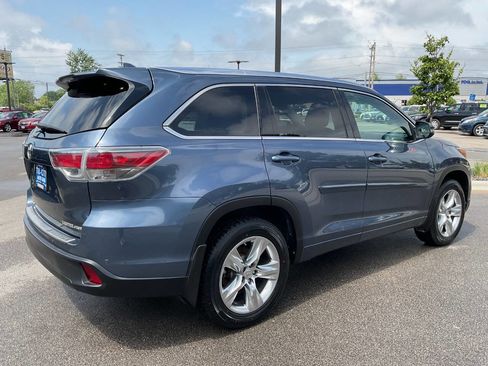 Used 2014 Toyota Highlander Limited w/ Driver Technology Package AWD/4WD image 7