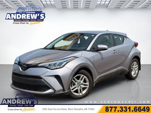 Used 2020 Toyota C-HR LE FWD image 1