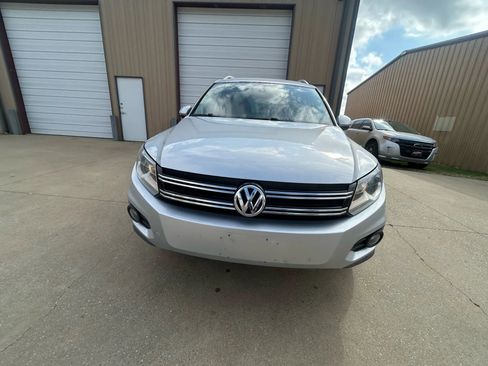 Used 2012 Volkswagen Tiguan SEL image 7