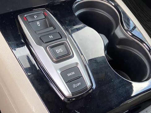 Used 2020 Honda Pilot Touring image 41