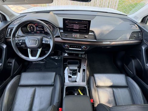 Used 2022 Audi Q5 e Prestige AWD/4WD image 19