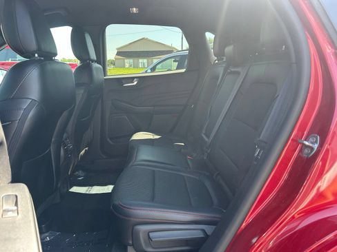 Used 2024 Ford Escape ST-Line w/ Tech Pack #1 AWD/4WD image 24