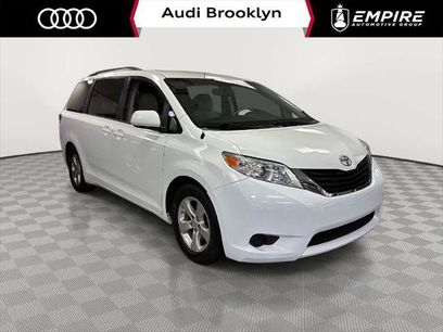 Used 2013 Toyota Sienna LE