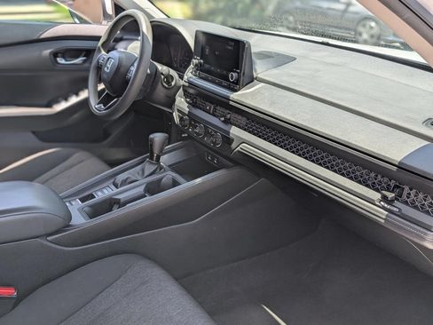 Used 2023 Honda Accord LX image 19