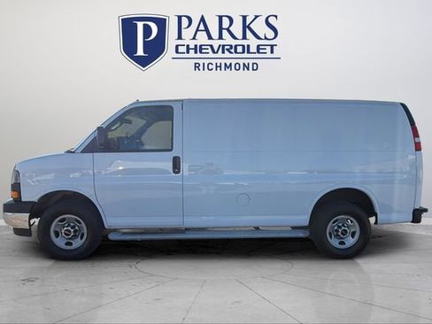 Certified 2024 GMC Savana 2500 w/ Driver Convenience Package image 4