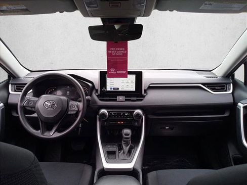 Used 2025 Toyota RAV4 LE FWD image 18