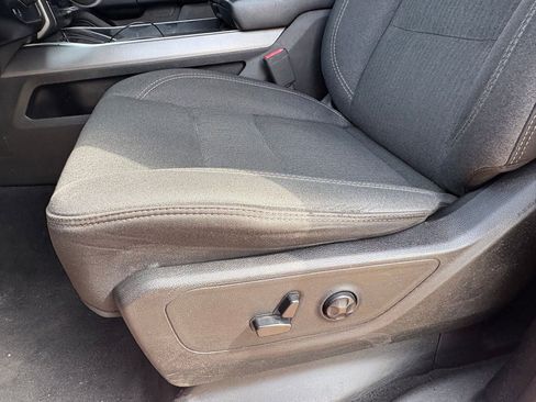Used 2019 RAM 1500 Big Horn RWD image 21