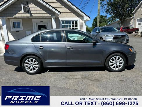 Used 2014 Volkswagen Jetta SE image 8
