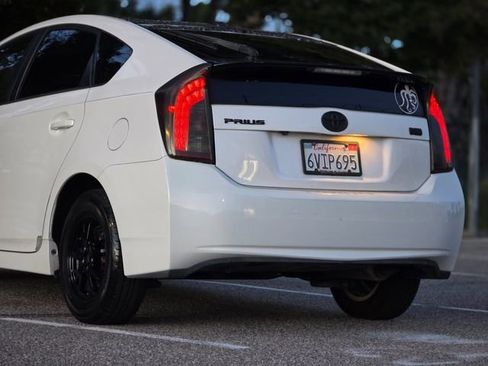 Used 2012 Toyota Prius Three image 15