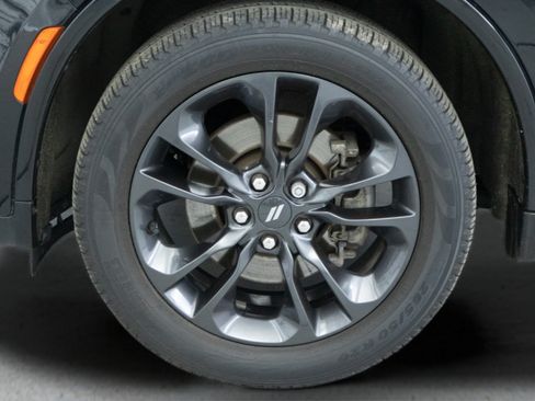 Used 2023 Dodge Durango GT AWD/4WD image 9