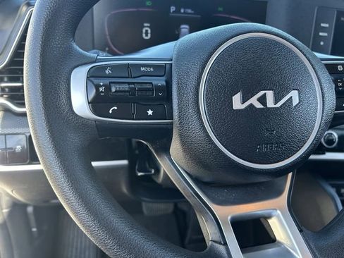 Used 2024 Kia Sportage LX FWD image 25