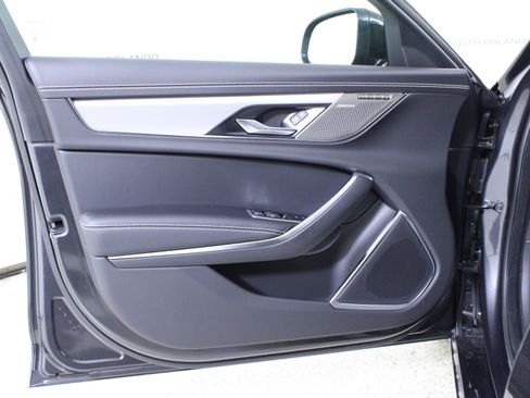 New 2024 Jaguar XF R-Dynamic SE image 15