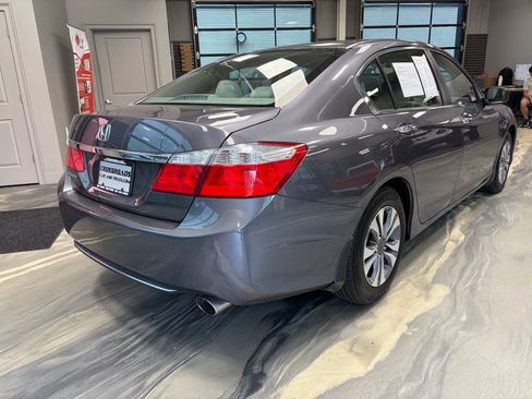 Used 2013 Honda Accord LX image 31
